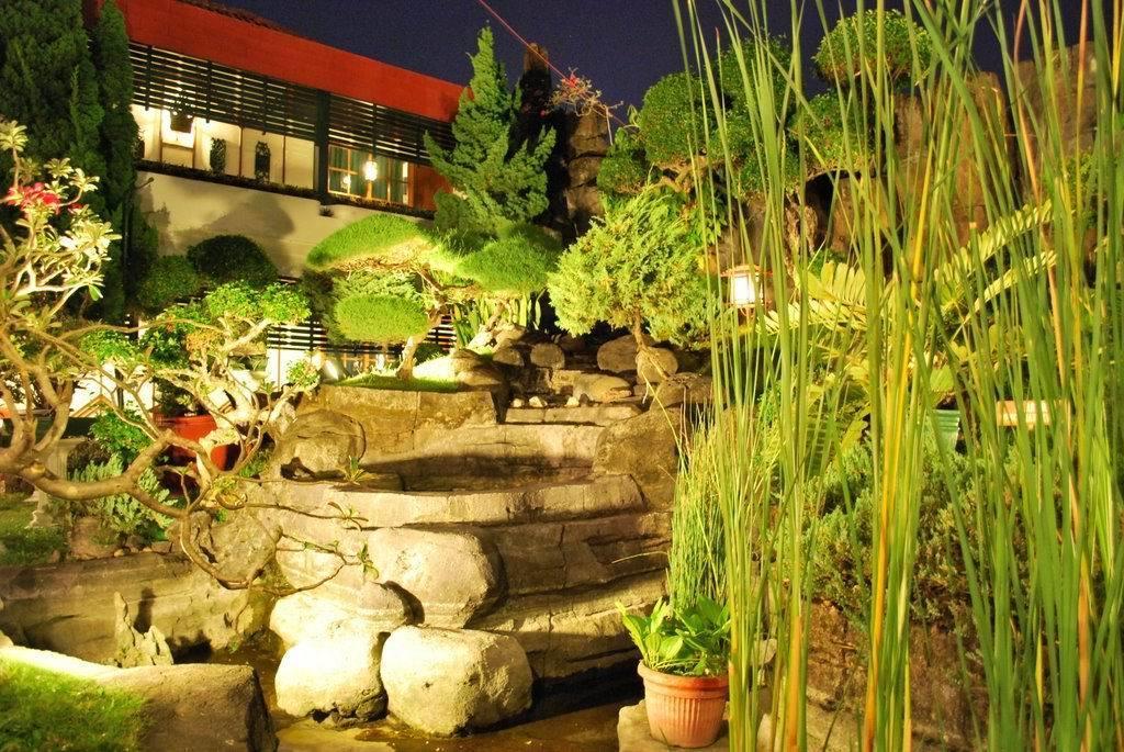 Peti Mas Hotel Yogyakarta Exteriör bild